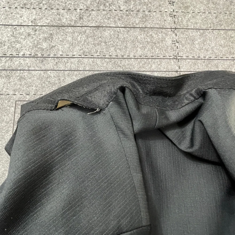 Vintage Sasson Men's Charcoal Pinstripe Blazer Suit Jacket 2 Button Classic Fit‎